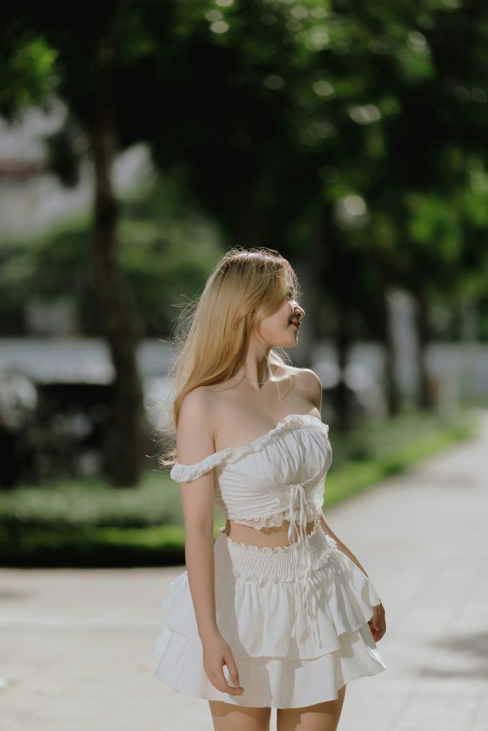 affordable holiday outfits