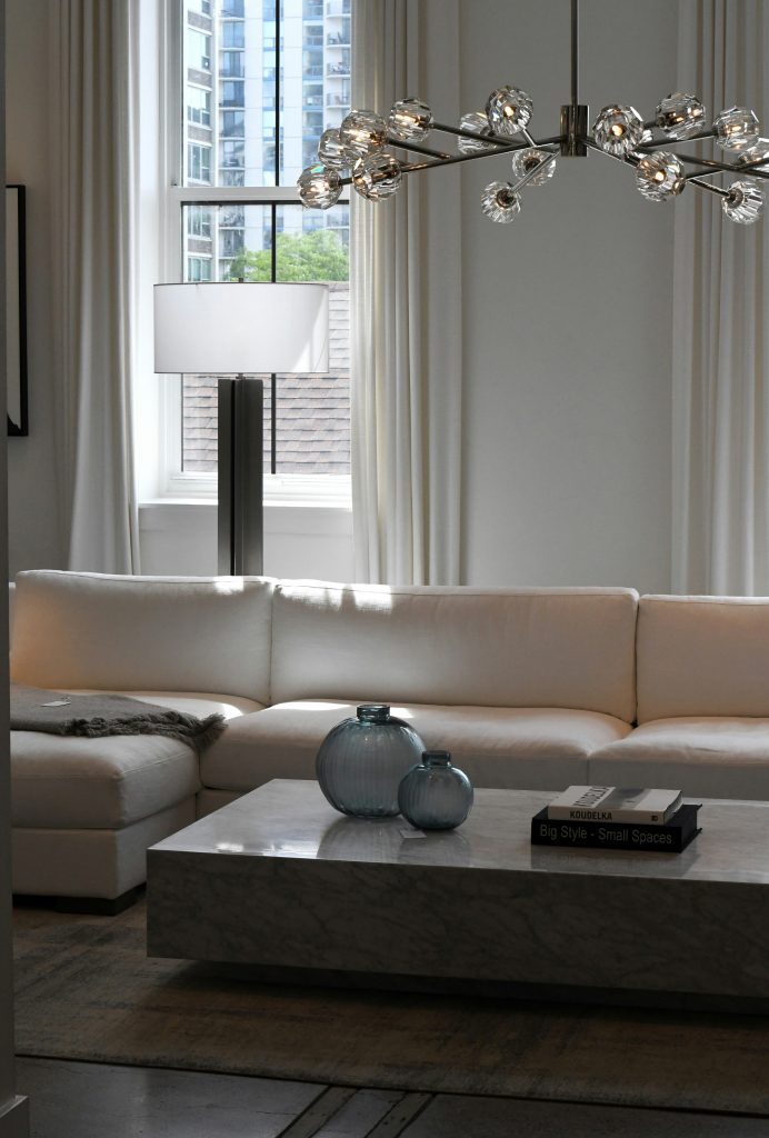 inexpensive minimalist living room